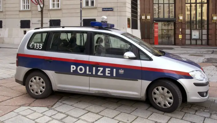bec policija 1