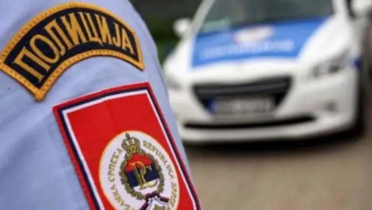 618ccb187f934-Policija