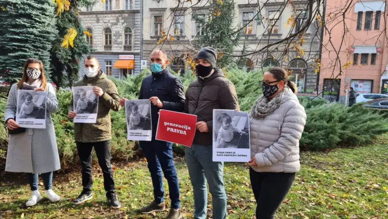 dzena protesti