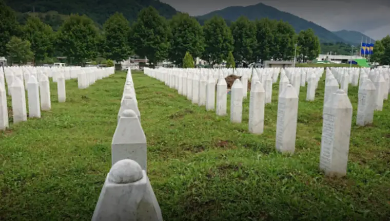 memorijalni centar srebrenica 1