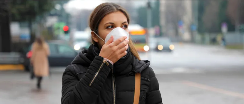Covid-19,Pandemic,Coronavirus,Woman,In,City,Street,Wearing,Protective,Face