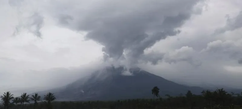 vulkan semeru 1