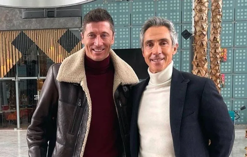 z27949519IER,Robert-Lewandowski-i-Paul-Sousa