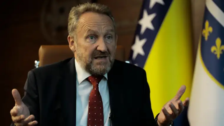 Bakir Izetbegović: Srbiji trebaju dobri odnosi na Balkanu, rano za procjene rada Schmidta