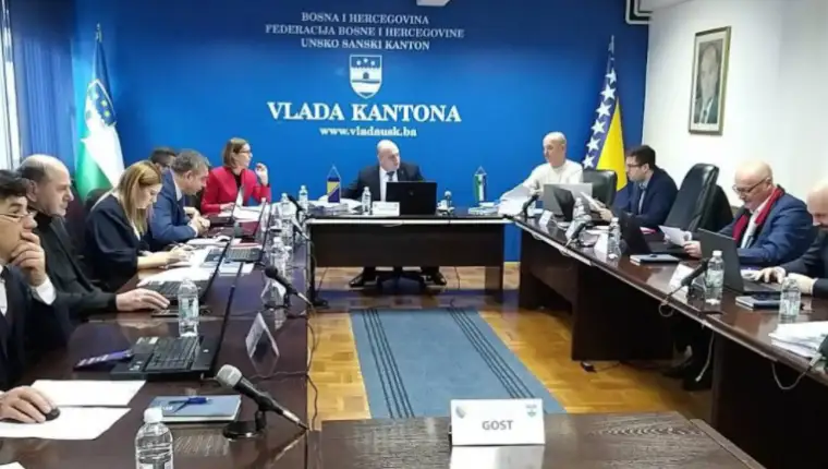 vlada usk