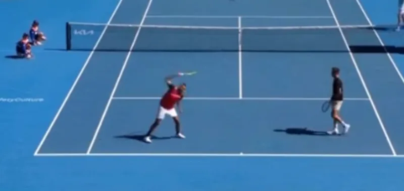 kyrgios reket 1