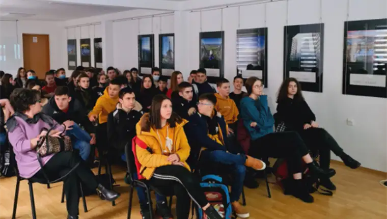 cazin biblioteka