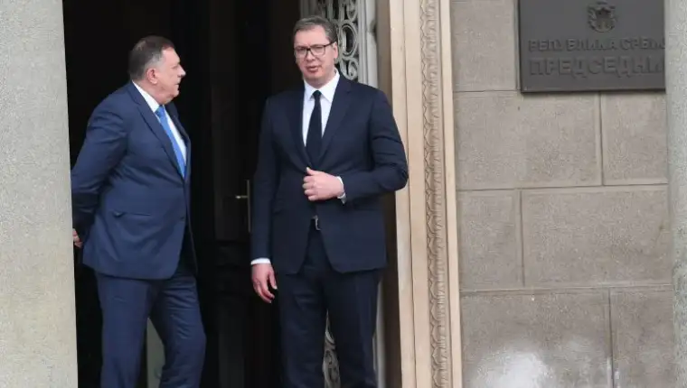 vucic i dodik