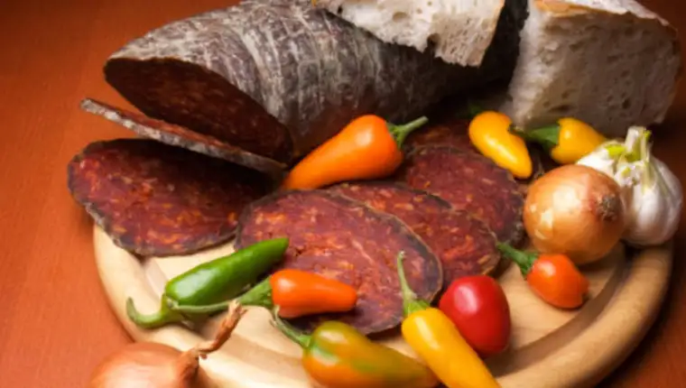 Kulen and spices
