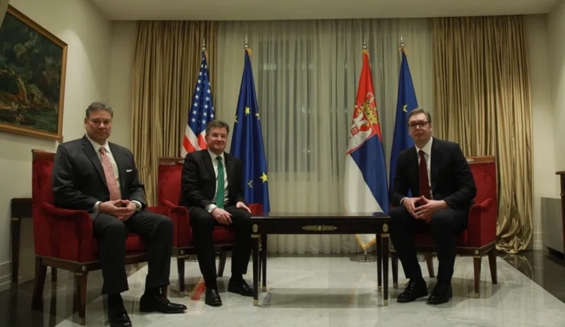 vucic sastanak 1