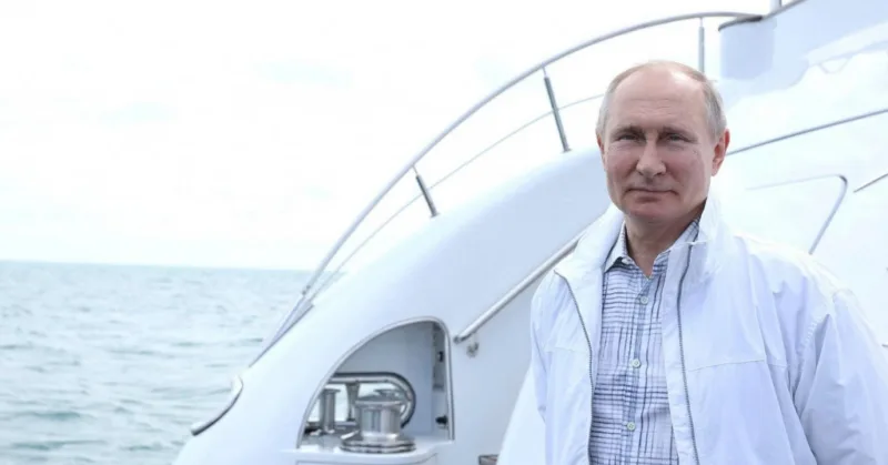 putinova jahta