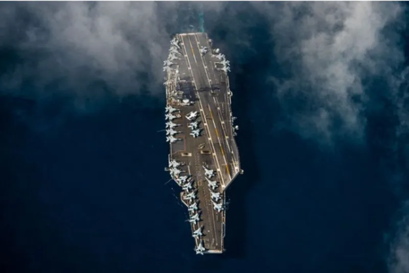 nosac aviona amerika 1