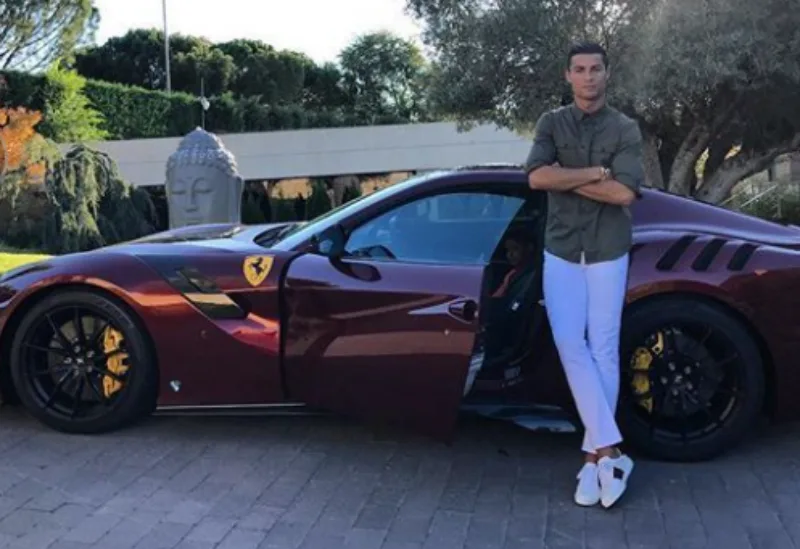 ronaldo-auto-1