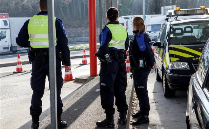 policija svicarska