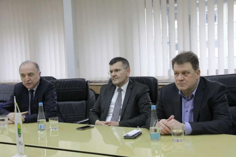 delegacija ns bih u zenici