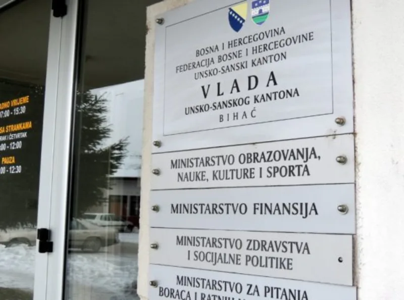 vlada usk
