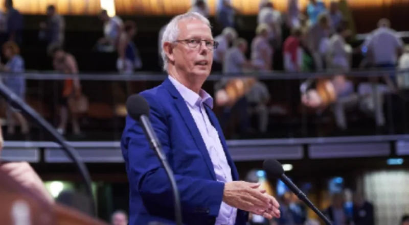 tiny kox 1