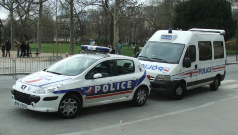 policija francuska 1