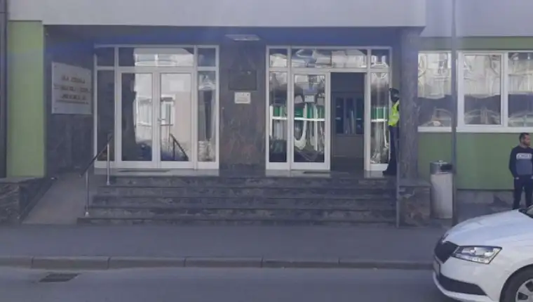 policija usk 2