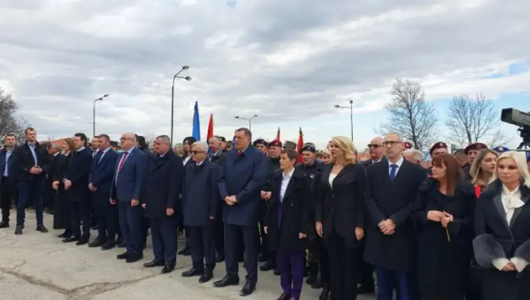orasac dodik brnabic