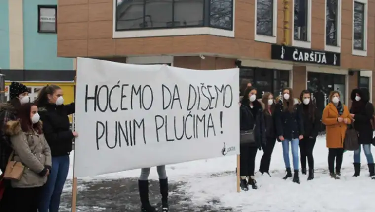 zrak protesti 1
