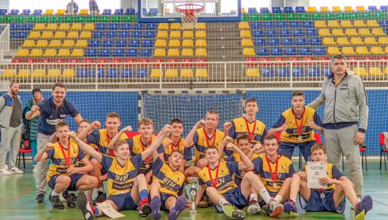 u 14 kosarka