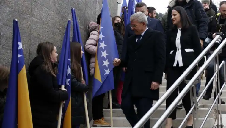 sefik i benjamina