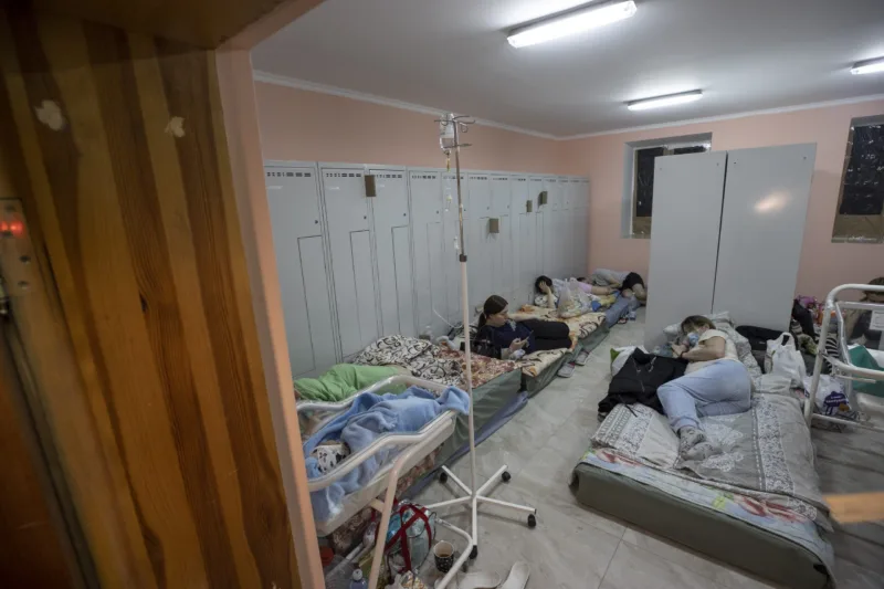 Porodilište u improvizovanom skloništu u glavnom gradu Ukrajine Kijevu