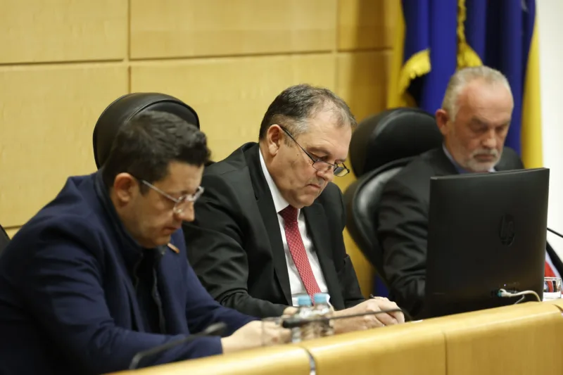 Dom naroda Parlamenta FBiH u nastavku zasjedanja o ograničenoj upotrebi duhana