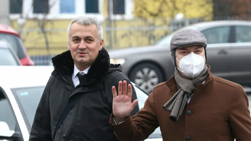 Hasan-Dupovac-sa-braniocem-Erminom-Gacanovicem-e1645112212419