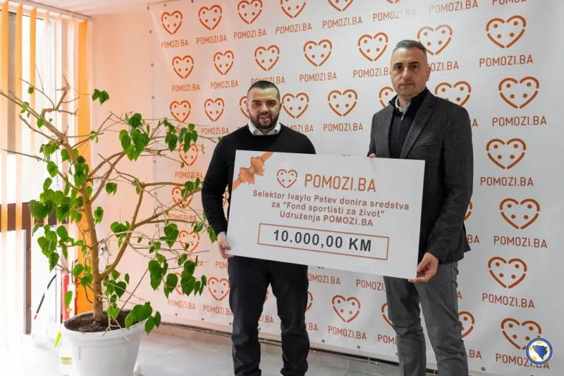 Petev donirao 10.000 KM za oboljele građane BiH