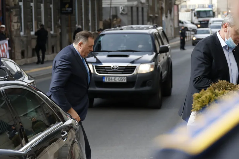Predsjednici SDA, SNSD-a i HDZ-a došli na sastanak s Borrellom