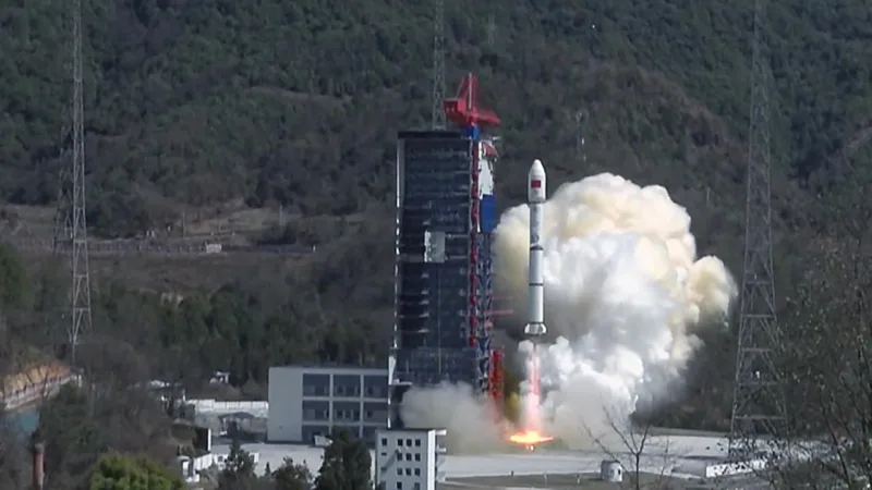 kina sateliti svemir