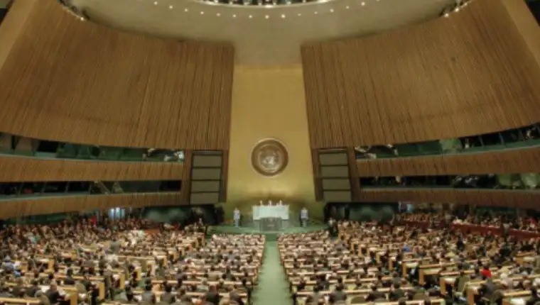 un 3