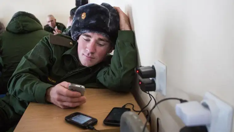 ruski vojnik telefon