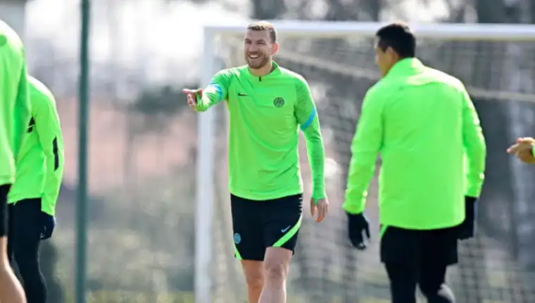 dzeko 45