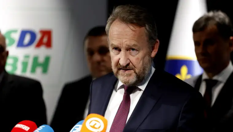 bakir izetbegovic fena