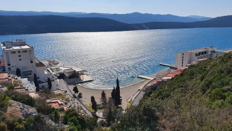 neum13
