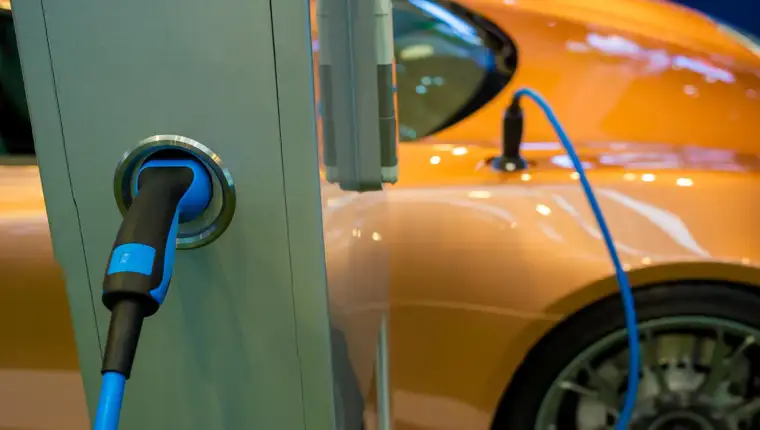 punjac za elektricna auta