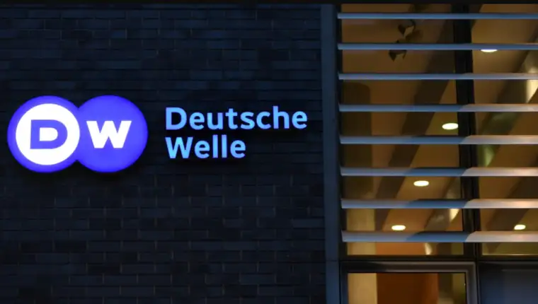 dw