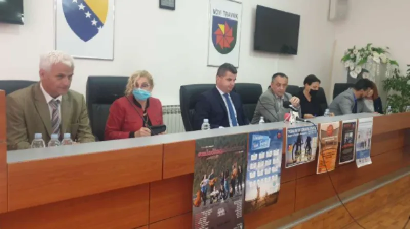 novi travnik 6