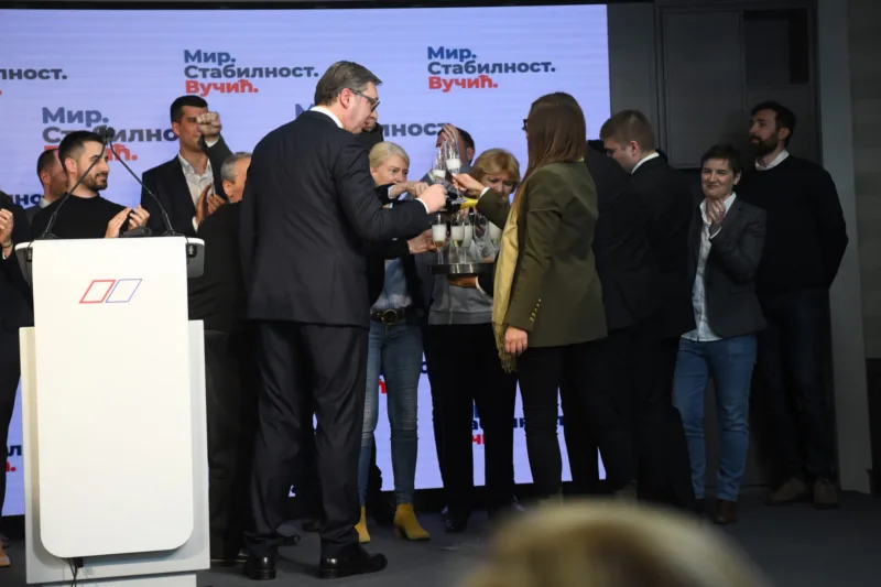 vucic izborni stab
