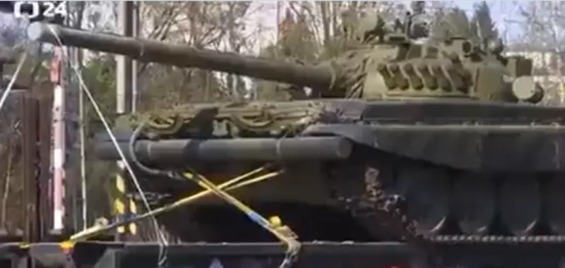 tenkovi ceska