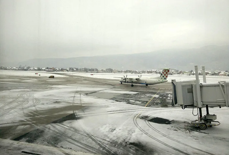 aerodrom-sarajevo-snijeg