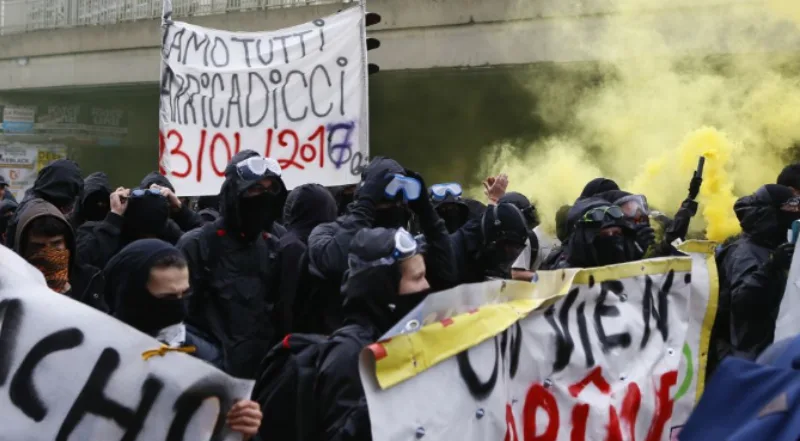 protesti 45