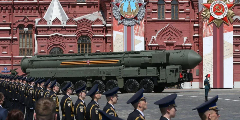 russian nuclear treats