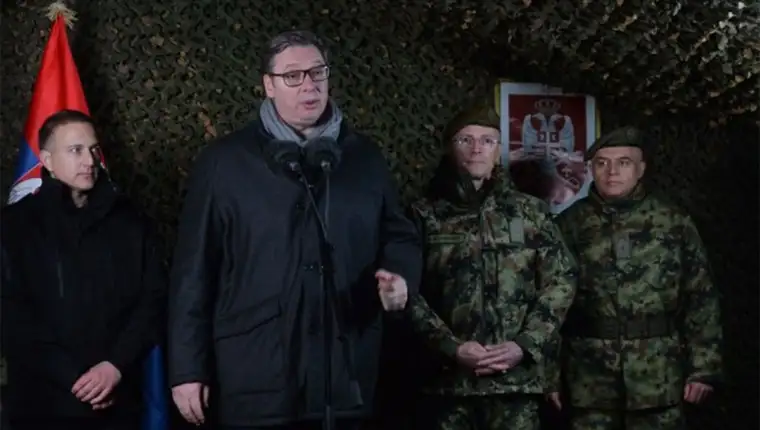 vojska srbije vucic