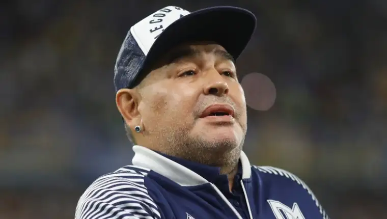 skynews-diego-maradona-alive_5389244