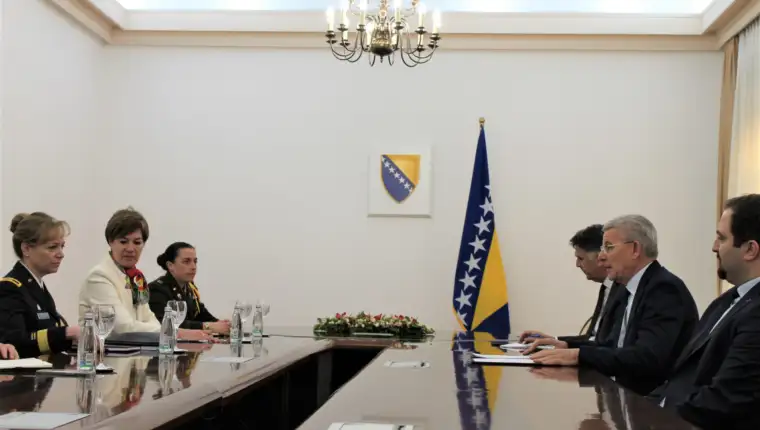 dzefer i nato