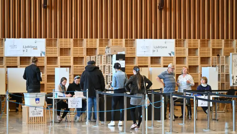 Izbori u Sloveniji: Izlaznost do 11 sati 21,05 posto